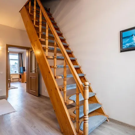 In Center Of Lägenhet